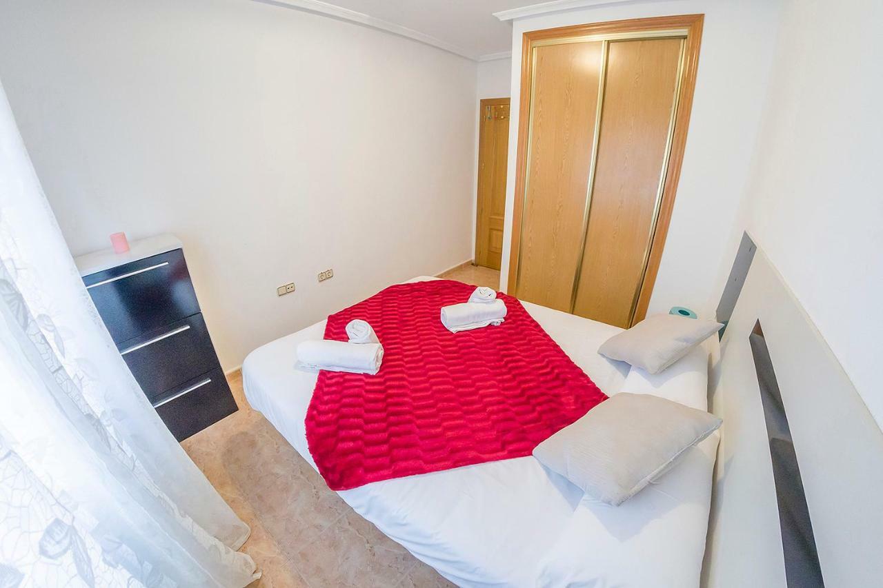 Homely Apartments Noruega ตอร์เรเวียคา ภายนอก รูปภาพ