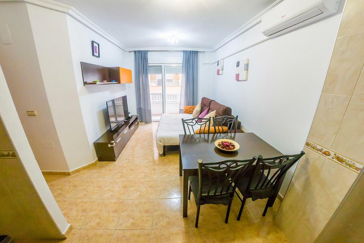 Homely Apartments Noruega ตอร์เรเวียคา ภายนอก รูปภาพ