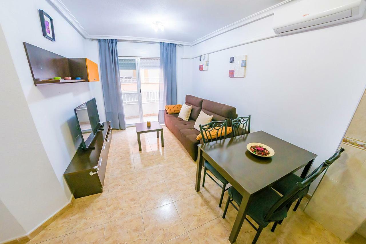 Homely Apartments Noruega ตอร์เรเวียคา ภายนอก รูปภาพ